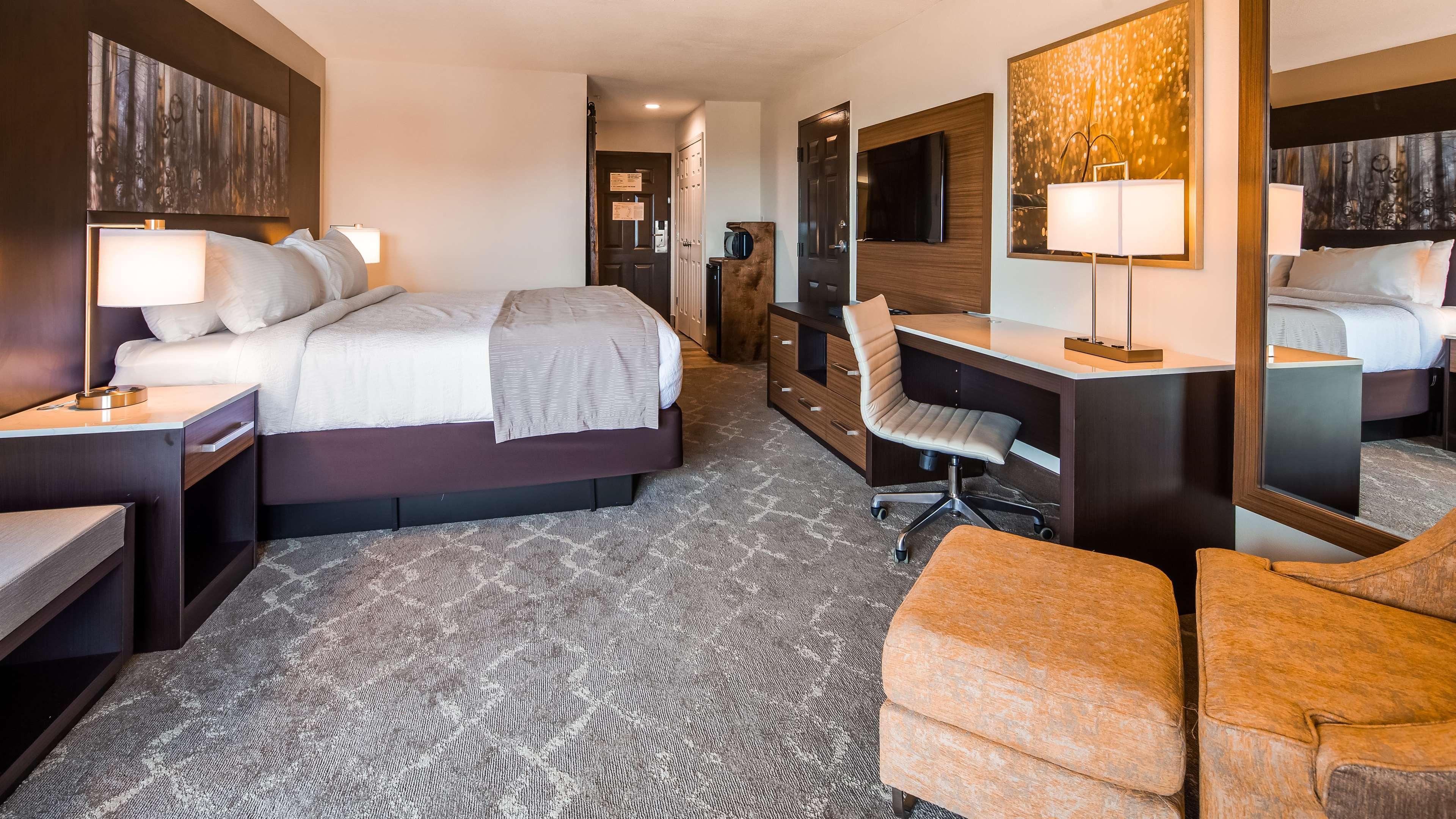 Best Western Warm Springs Hotel And Event Center Buitenkant foto