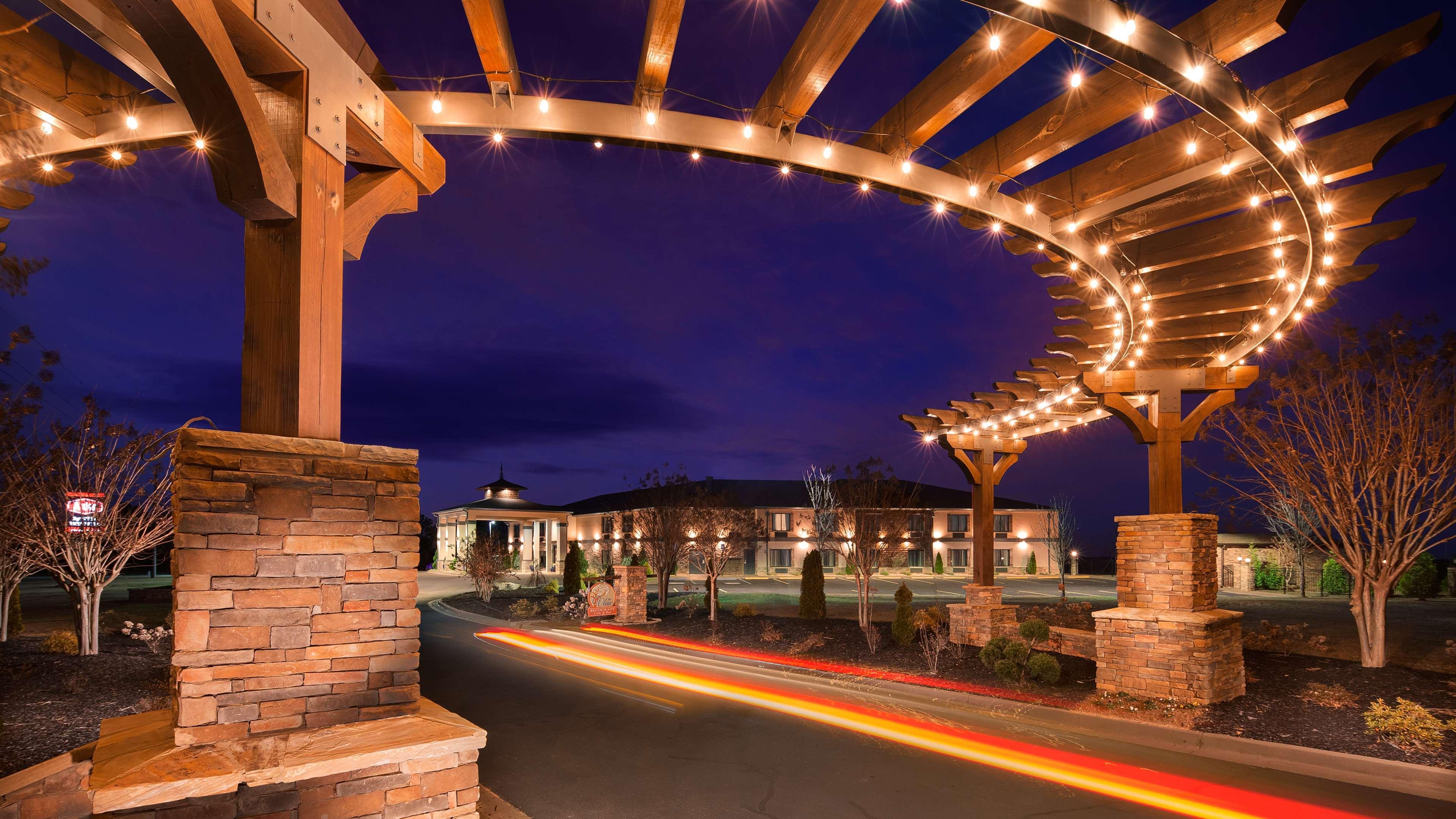 Best Western Warm Springs Hotel And Event Center Buitenkant foto