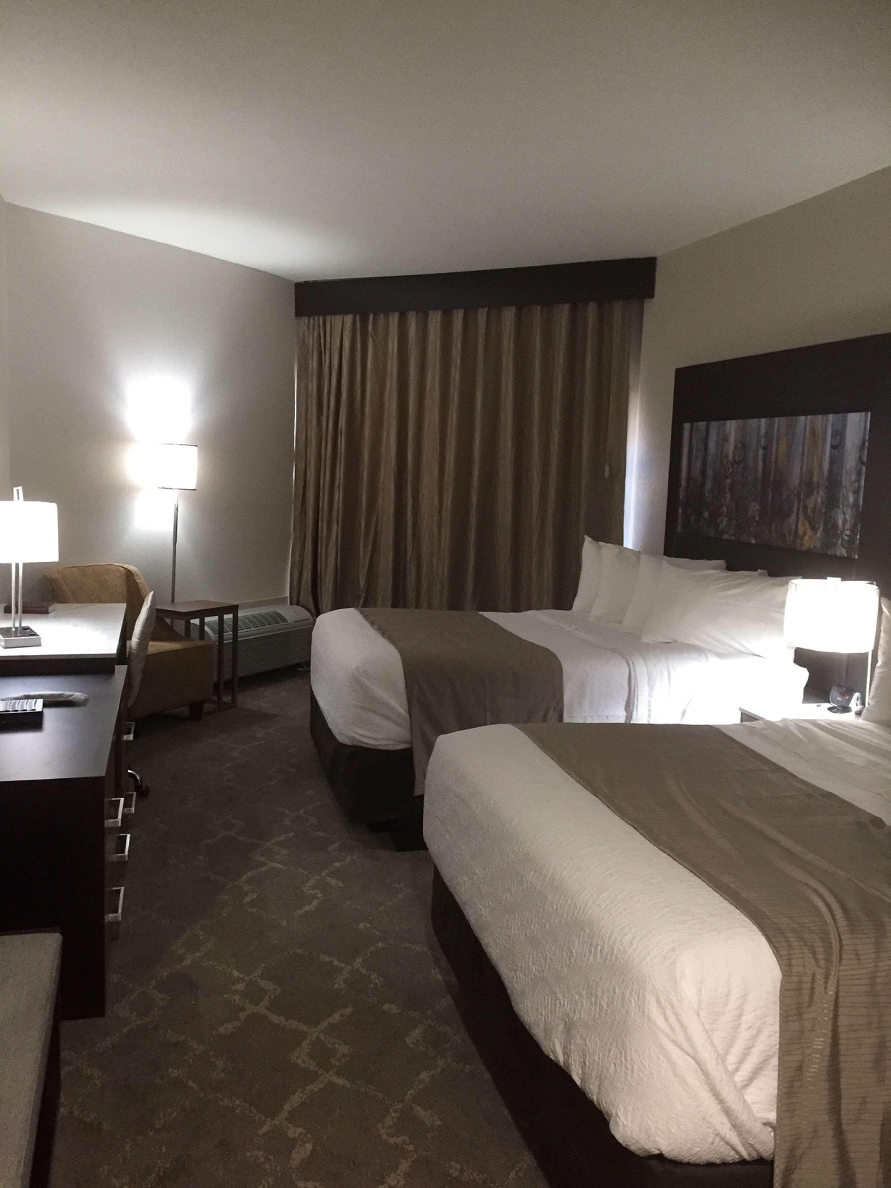 Best Western Warm Springs Hotel And Event Center Buitenkant foto