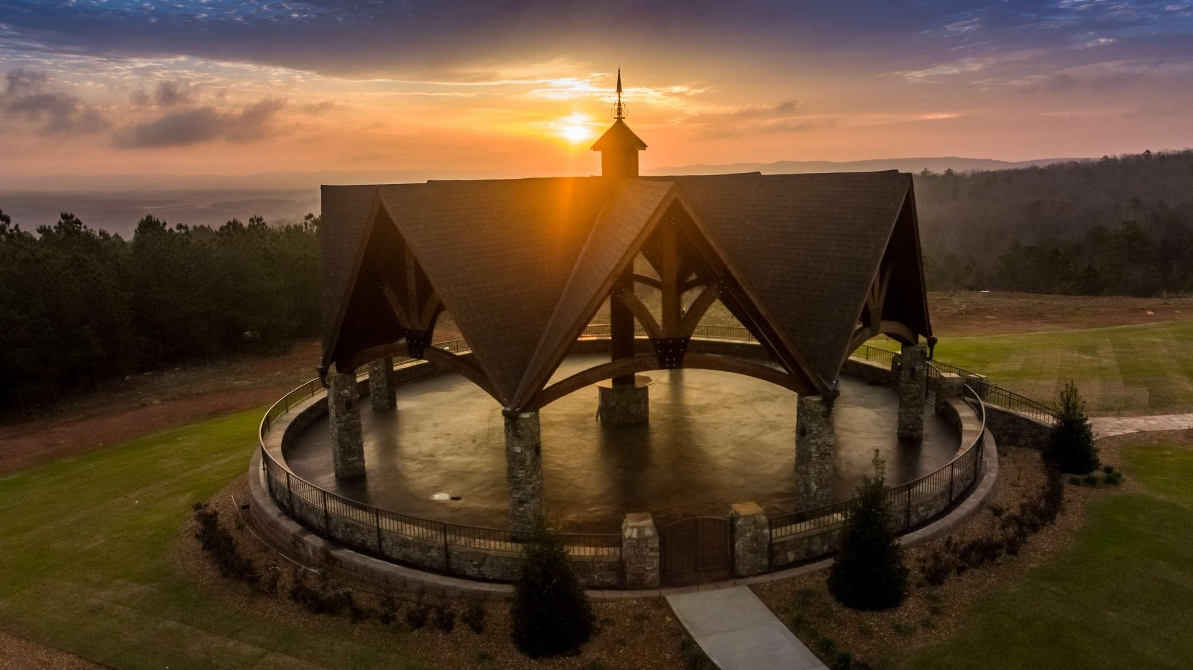 Best Western Warm Springs Hotel And Event Center Buitenkant foto