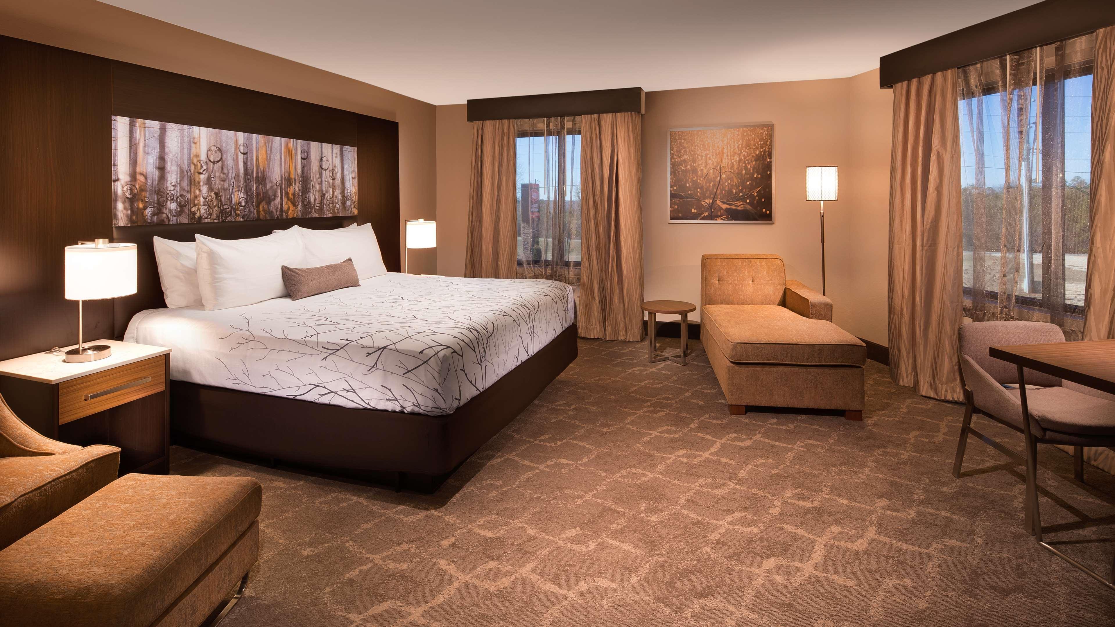 Best Western Warm Springs Hotel And Event Center Buitenkant foto