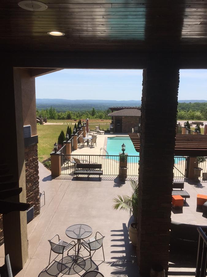 Best Western Warm Springs Hotel And Event Center Buitenkant foto